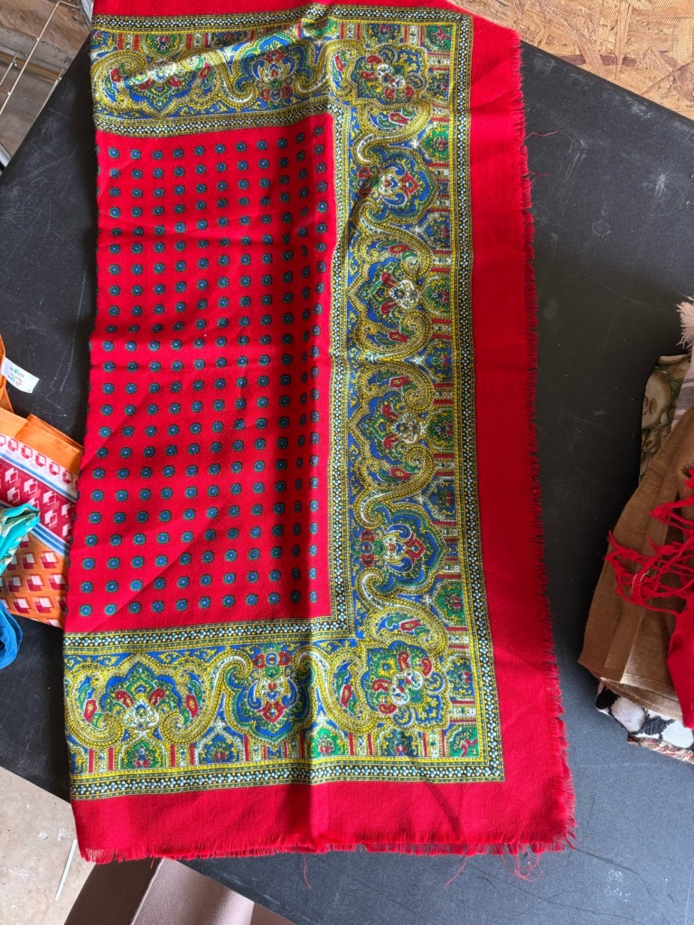 Red Floral Border Women's Scarf - Unbranded